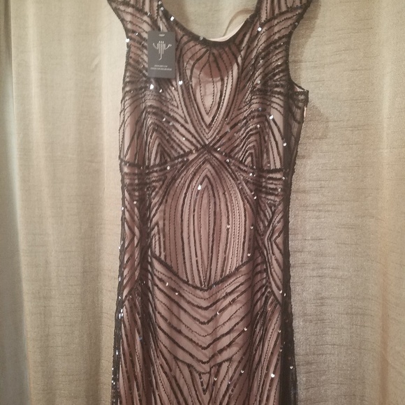 Roaring 20's Dress - Picture 2 of 5